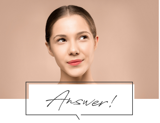 Answer!右上を見る女性